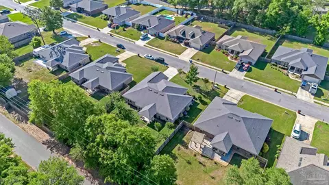 View/Area - 5738 Mill Stream Way, Pace, FL 32571 photo 3 of 4