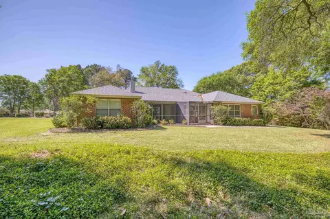 Exterior - 3024 Greystone Dr, Pace, FL 32571 photo 9 of 15