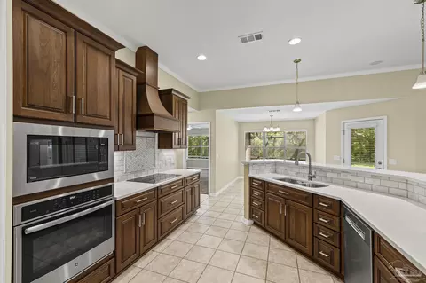 Kitchen - 3024 Greystone Dr, Pace, FL 32571 photo 3 of 5