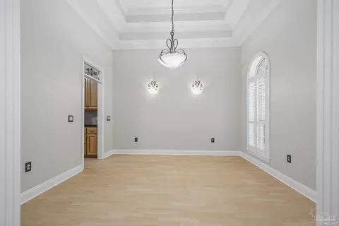 Living - 2855 Walling Rd, Milton, FL 32570 photo 3 of 8