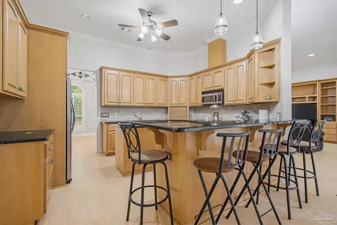 Kitchen - 2855 Walling Rd, Milton, FL 32570 photo 2 of 5