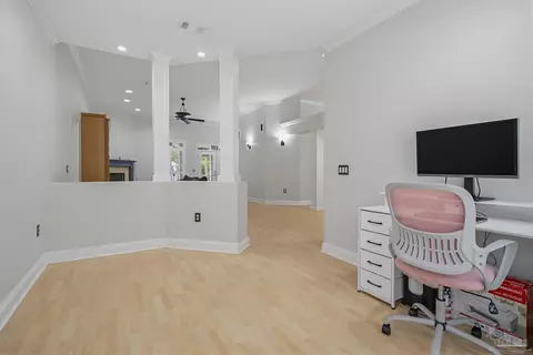 Entry Way - 2855 Walling Rd, Milton, FL 32570 photo 2 of 7