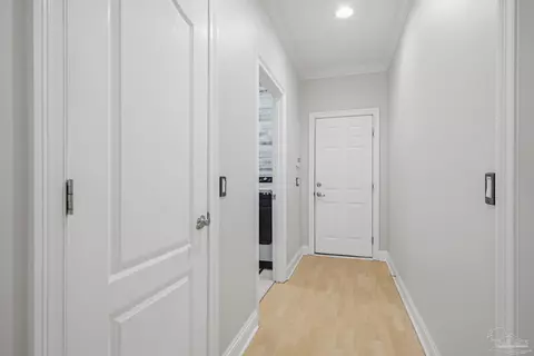 Entry Way - 2855 Walling Rd, Milton, FL 32570 photo 5 of 7