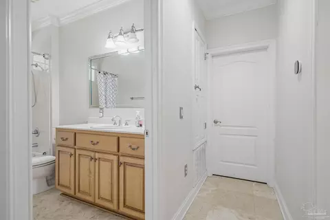 Entry Way - 2855 Walling Rd, Milton, FL 32570 photo 7 of 7