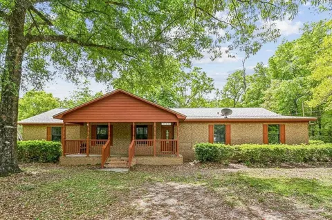 111 Cotton Creek Rd, Mcdavid, FL 32568