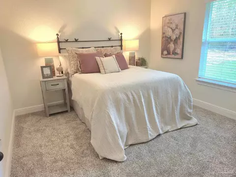 Bedroom - 5441 Gwen Ln, Pace, FL 32571 photo 5 of 7