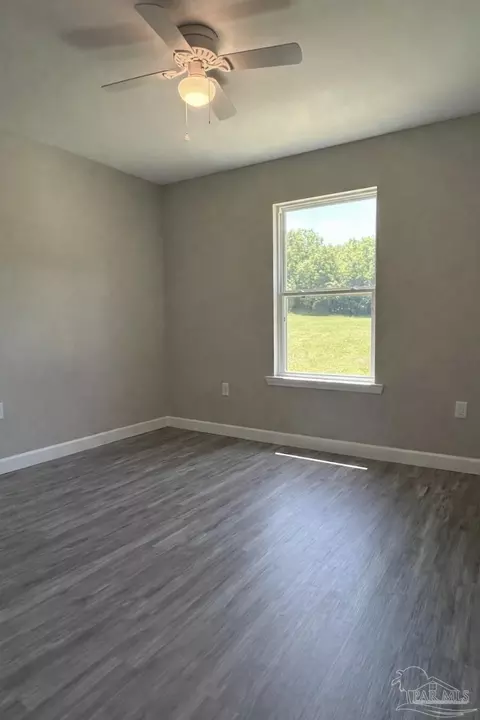 Bedroom - 3600 Hwy 182, Jay, FL 32565 photo 2 of 3