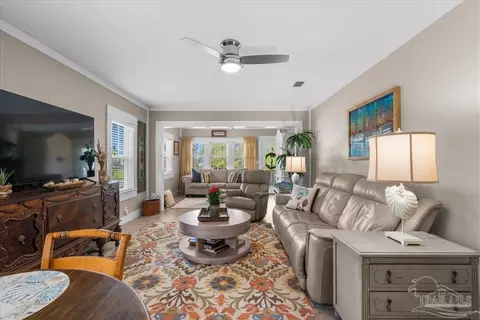 Living - 24715 Murphy Ln, Elberta, AL 36530 photo 4 of 6