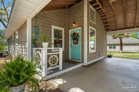 Exterior - 24715 Murphy Ln, Elberta, AL 36530 photo 10 of 16