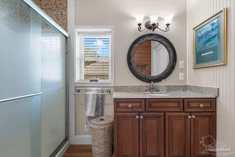 Bath - 24715 Murphy Ln, Elberta, AL 36530 photo 2 of 4