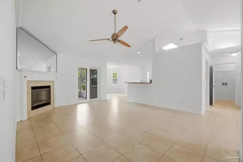 Living - 5980 Grandview Dr, Milton, FL 32570 photo 6 of 9