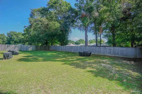 Exterior - 5264 Moore Loop, Crestview, FL 32536 photo 3 of 8