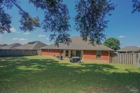 Exterior - 5264 Moore Loop, Crestview, FL 32536 photo 6 of 8