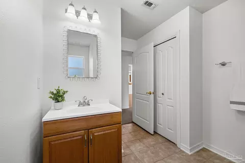 Entry Way - 5092 E Spencer Field Rd, Pace, FL 32571 photo 3 of 5