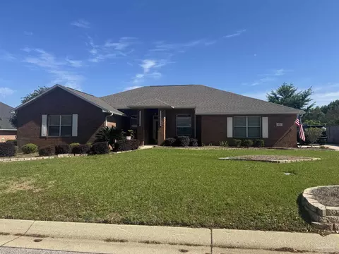 25 Bartlett Cir, Pensacola, FL 32505