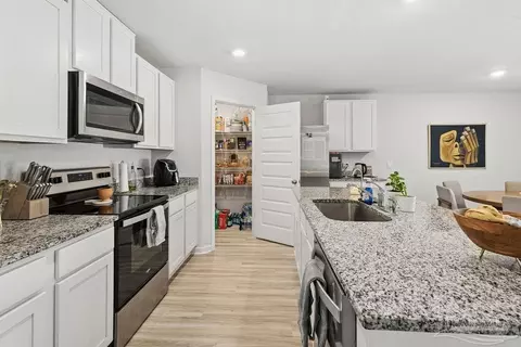 Kitchen - 7630 Gumbo Ave, Pace, FL 32571 photo 2 of 2