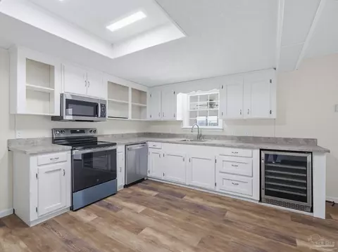 Kitchen - 6536 Daniel Griffis Rd, Jay, FL 32565 photo 1 of 5