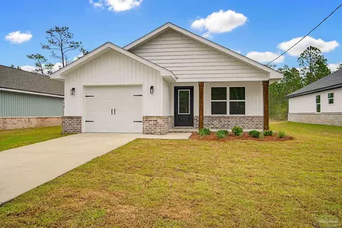 2972 N 25th Ave, Milton, FL 32583