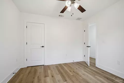 2972 N 25th Ave, Milton, FL 32583 photo 8