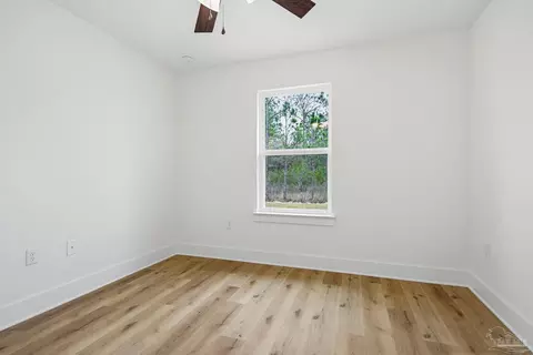 2972 N 25th Ave, Milton, FL 32583 photo 9