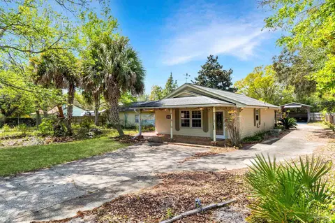 1961 Guseman Rd, Gulf Breeze, FL 32563