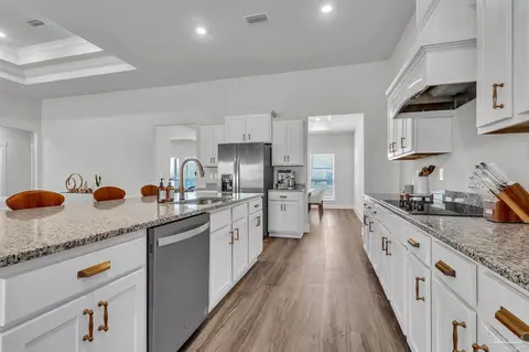 Kitchen - 5531 Blake Ln, Pace, FL 32571 photo 3 of 5