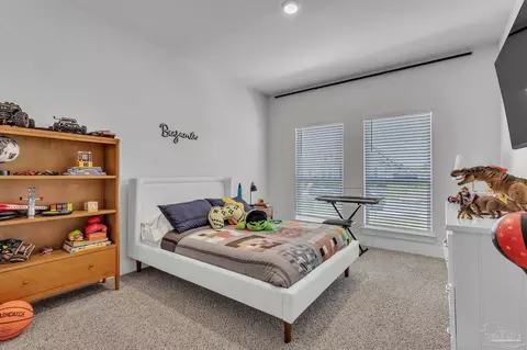 Bedroom - 5531 Blake Ln, Pace, FL 32571 photo 3 of 4