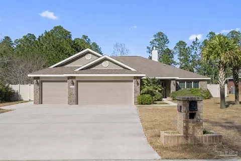 2448 Cove Rd, Navarre, FL 32566