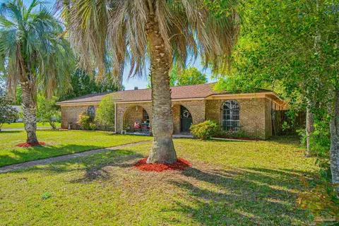 4972 Lanett Dr, Pensacola, FL 32526