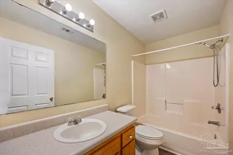 Bath - 4250 Castille Ave, Pace, FL 32571 photo 2 of 2