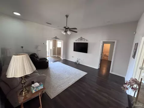 4046 Berry Cir, Pace, FL 32571 photo 5