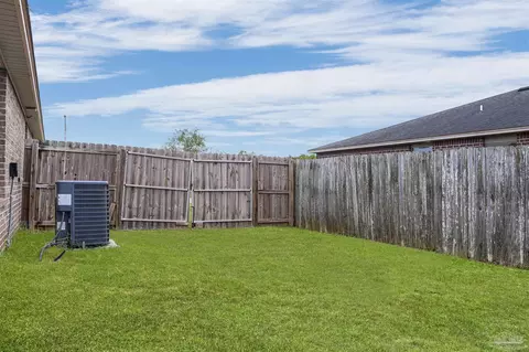 Exterior - 5455 Turbine Way, Pace, FL 32571 photo 9 of 10