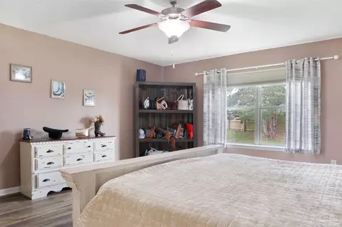 Bedroom - 5455 Turbine Way, Pace, FL 32571 photo 2 of 13