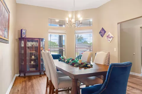 Dining - 5455 Turbine Way, Pace, FL 32571 photo 1 of 5