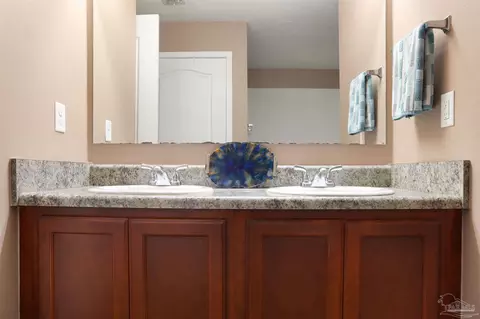 Bath - 5455 Turbine Way, Pace, FL 32571 photo 2 of 5