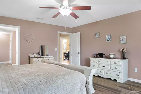 Bedroom - 5455 Turbine Way, Pace, FL 32571 photo 3 of 13