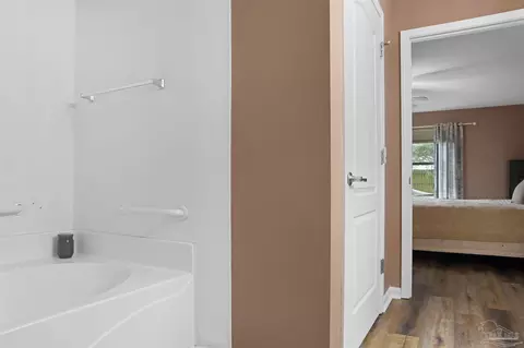 Entry Way - 5455 Turbine Way, Pace, FL 32571 photo 3 of 6