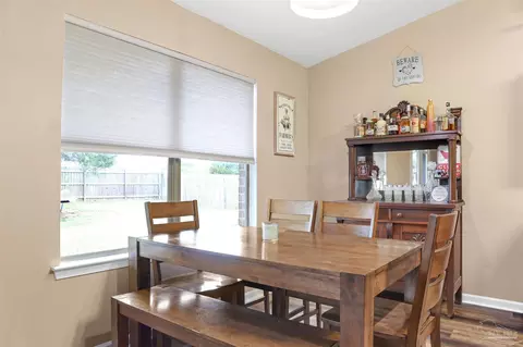 Dining - 5455 Turbine Way, Pace, FL 32571 photo 4 of 5
