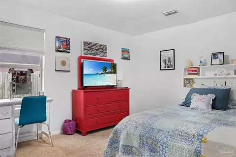 Bedroom - 5455 Turbine Way, Pace, FL 32571 photo 11 of 13
