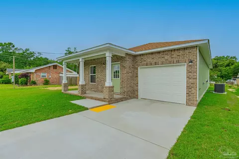 7111 Mcadam Ct, Pensacola, FL 32504