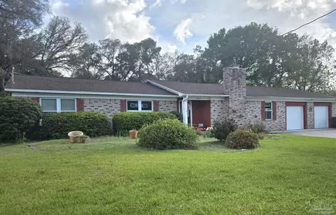 10827 Berryhill Rd, Pensacola, FL 32506