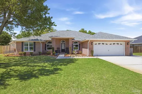 1959 Hawthorne Dr, Navarre, FL 32566