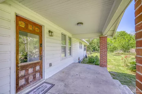 Exterior - 1985 Tate Rd, Cantonment, FL 32533 photo 3 of 12