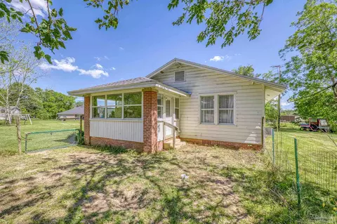Exterior - 1985 Tate Rd, Cantonment, FL 32533 photo 9 of 12