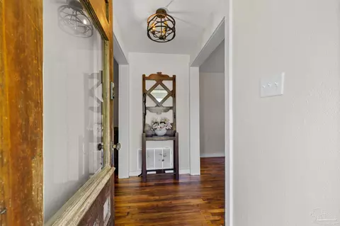 Entry Way - 1985 Tate Rd, Cantonment, FL 32533 photo 3 of 7