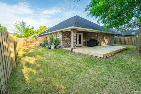 Exterior - 5614 Dunridge Dr, Pace, FL 32571 photo 7 of 10