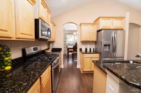 Kitchen - 5614 Dunridge Dr, Pace, FL 32571 photo 5 of 5