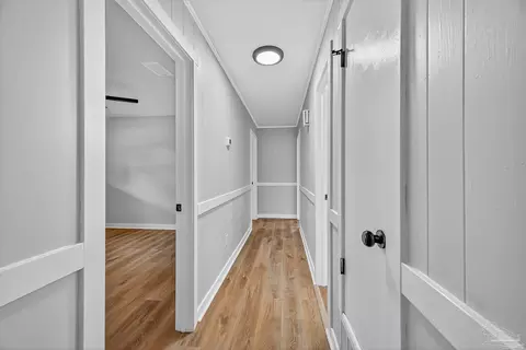 Entry Way - 4673 Van Horn Rd, Milton, FL 32583 photo 3 of 5