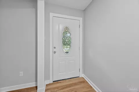 Entry Way - 4673 Van Horn Rd, Milton, FL 32583 photo 1 of 5