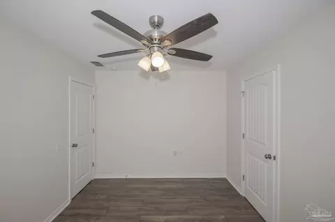 Bedroom - 3954 Willow Glen Dr, Pace, FL 32571 photo 8 of 10